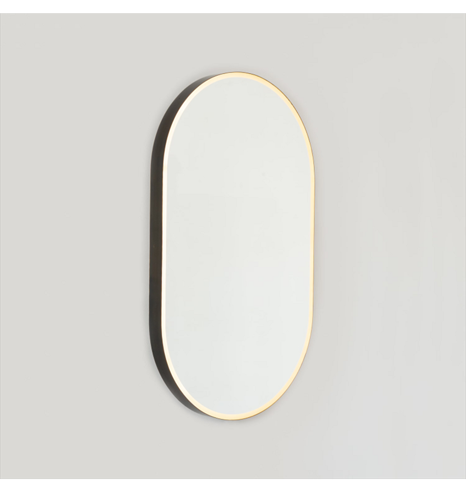 ENE-PL23 -Wholesale Pill Shaped LED Mirror with Adjustable Brightness